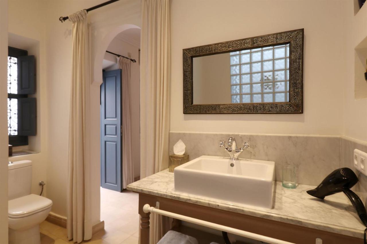 Riad Dar Safi - Privatise Pour 6/8 Pers. - Jacuzzi Marrakesh Ngoại thất bức ảnh